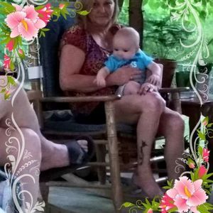 Meet your Posher, Carrie